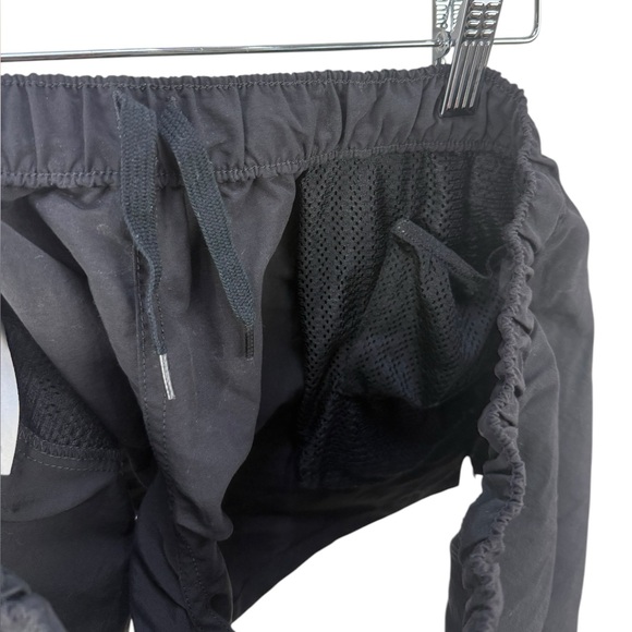 Patagonia Barely Baggies Shorts Black 2.5” Inseam - Picture 6 of 9